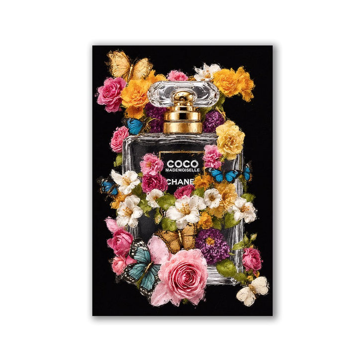 Flowery Coco Bottle by Adrian Vieriu - Affengeile Bilder