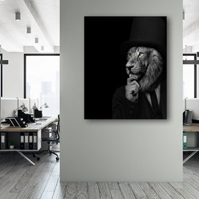 "Pensive Lion" by Adrian Vieriu - Affengeile Bilder